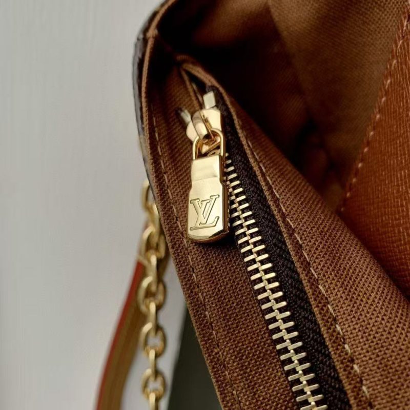 Wallet on Chain lvy