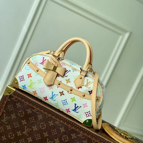 TM HANDBAG EAST WEST