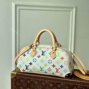 TM HANDBAG EAST WEST